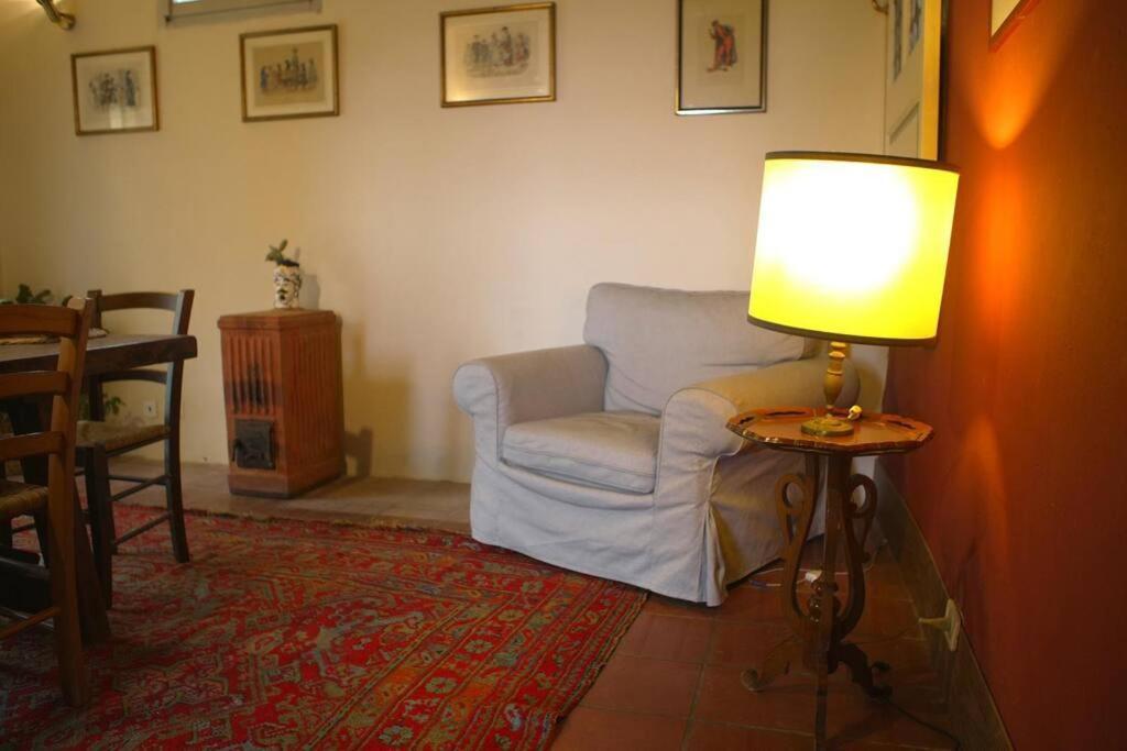 A Casa La L'aiola, With Jacuzzi And Ac Paciano