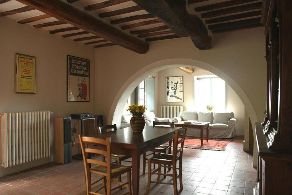 Villa A Casa La L'aiola, With Jacuzzi And Ac *